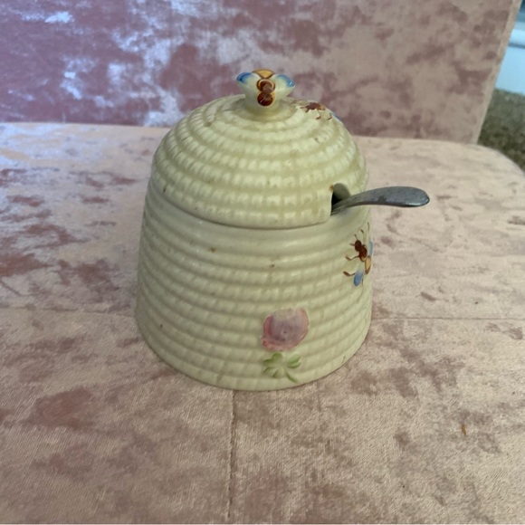 Vintage Pre-Loved Ceramic Honey Pot with Spoon and Bee Decor - Picture 2 of 7